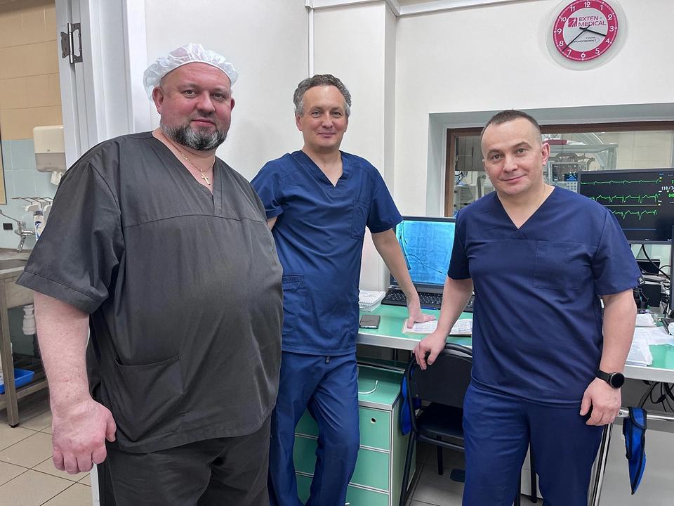 Денис Терехов посетил мастер-класс по трансвенозной экстракции электродов Денис Терехов посетил мастер-класс по трансвенозной экстракции электродов