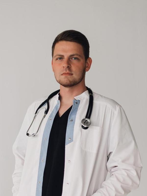 Шаров Роман Александрович