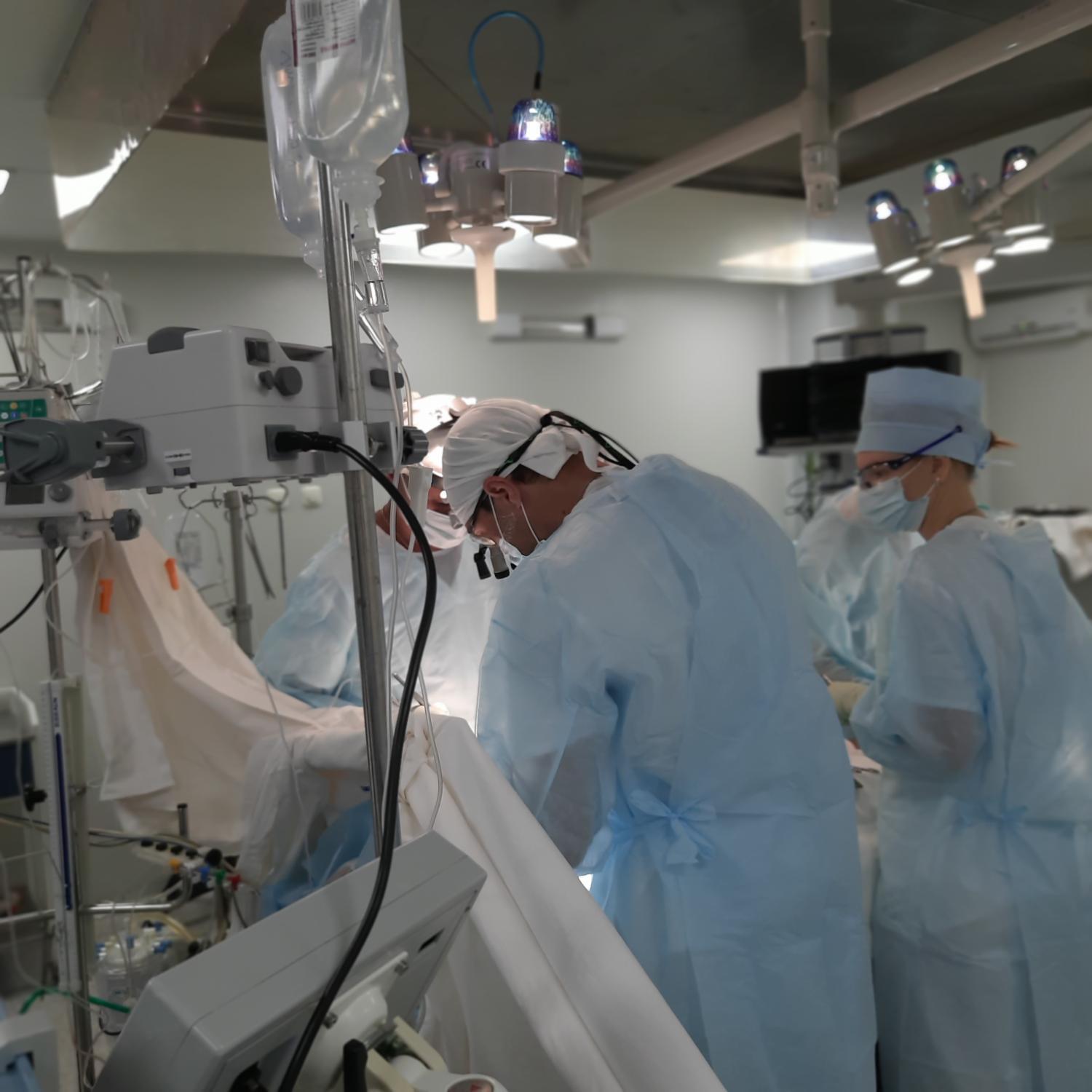 В кардиоодиспансере прооперировали бойца СВО с ранением аорты