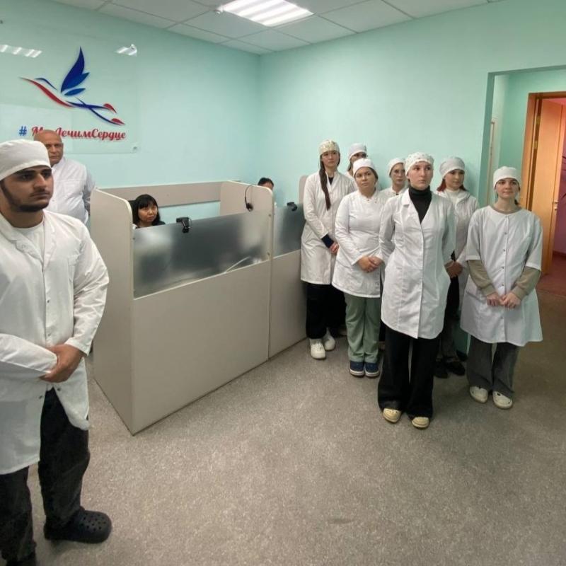 Учащиеся Саратовского областного базового медицинского колледжа побывали на профориентационной экскурсии в ОККД