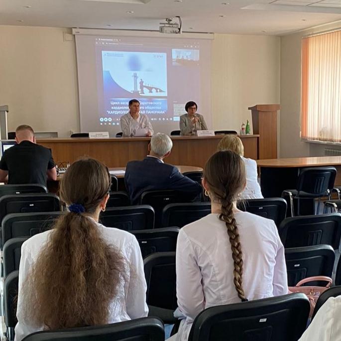 Проблемы лечения артериальной гипертонии обсудили на семинаре Саратовского кардиологического общества